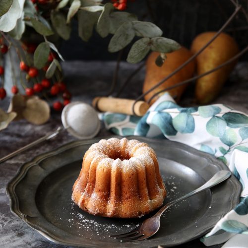 mini bundt alle pere e zafferano