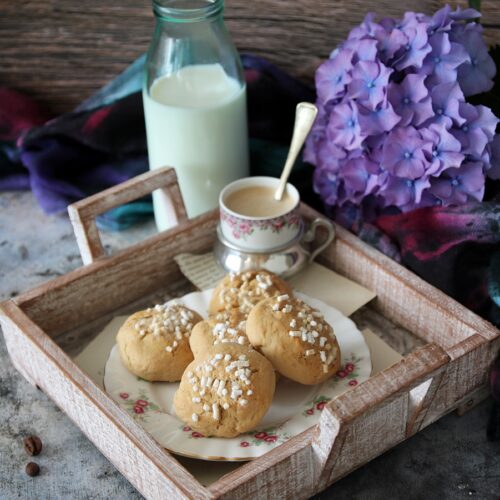 Biscotti alla ricotta con caffè e cardamomo