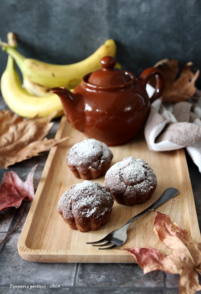 Muffins vegani alla banana e cacao